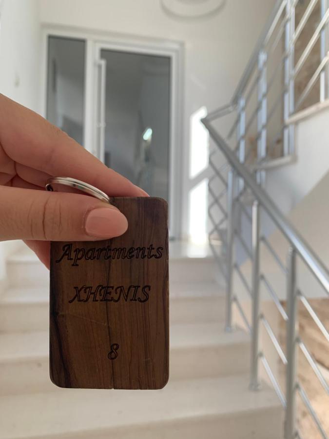 Apartmens Xhenis Lux 울친 외부 사진